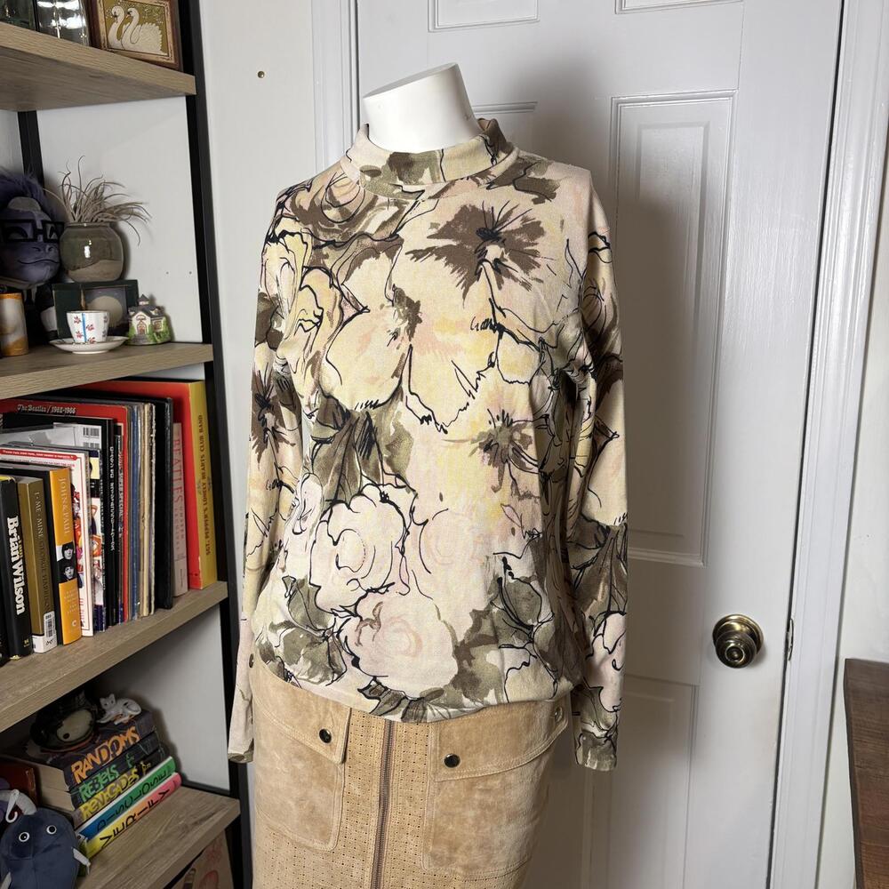 Vintage Talbots S Knit Silk Floral Top - Picture 5 of 6